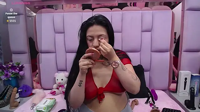 Snapshot of slut_anal_ chatting on 09-22-25, 09:06 slut anal online show from 09-22-25, 09:06