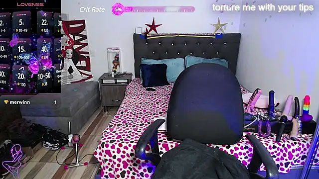 Snapshot of girl_naugthy chatting on 03-23-25, 06:05 girl naugthy online show from 03-23-25, 06:05