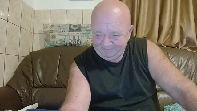 fullballs6 online show from 10-02-25, 01:56