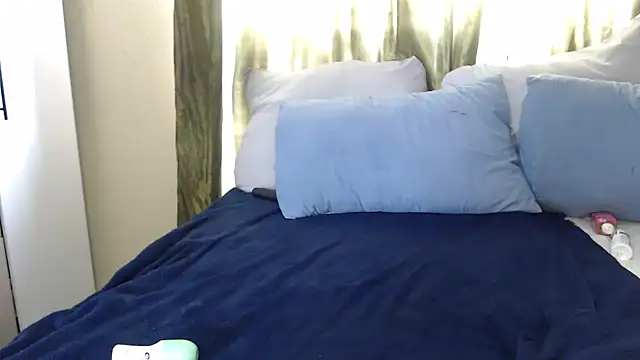 Foxybrownxx1 online show from 11-20-25, 07:41