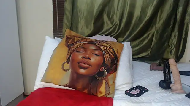 Foxybrownxx1 online show from 04-02-26, 07:00