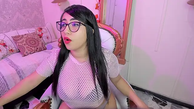 Sexy cristall  online show from 02-07-25, 12:42