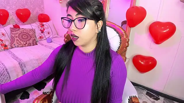 Sexy cristall  online show from 02-17-25, 10:58