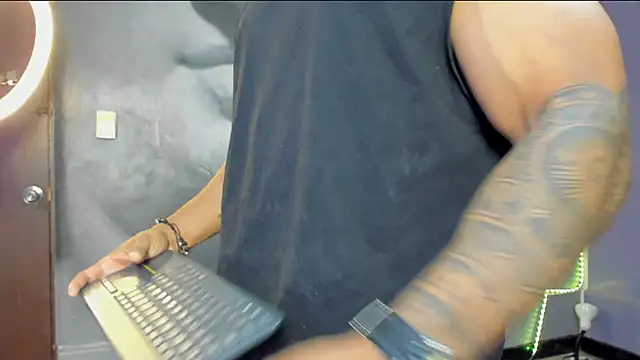 bradley smith online show from 02-03-25, 05:51