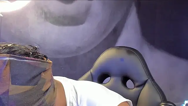 bradley smith online show from 02-21-25, 03:34