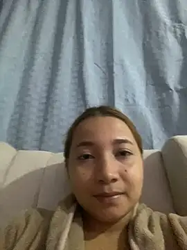 queen angelique online show from 02-13-25, 05:16