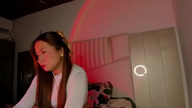 queen angelique online show from 11-25-25, 02:00