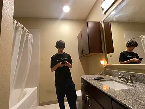 Snapshot of girlfriendmissy chatting on 01-26-25, 10:02 girlfriendmissy online show from 01-26-25, 10:02