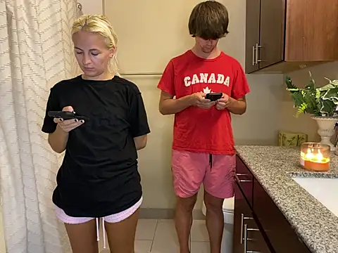 Snapshot of girlfriendmissy chatting on 10-07-25, 09:34 girlfriendmissy online show from 10-07-25, 09:34