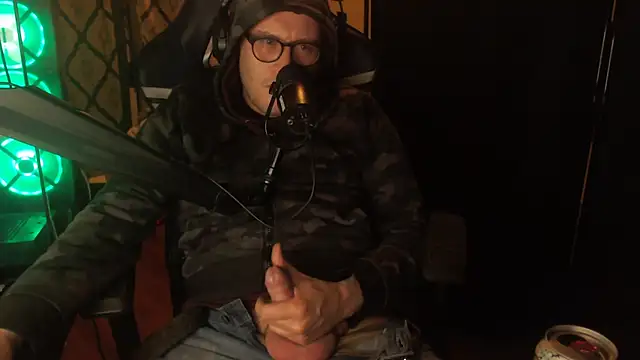 chicostick413 online show from 04-25-26, 03:09