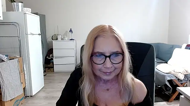 sofia xkiss online show from 03-03-25, 07:54