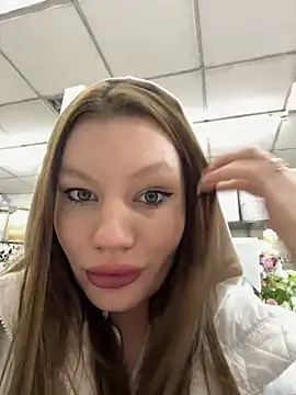 justmila online show from 12-30-24, 10:53