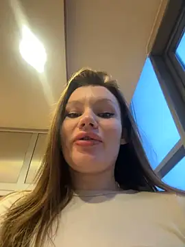 justmila online show from 01-21-25, 04:05