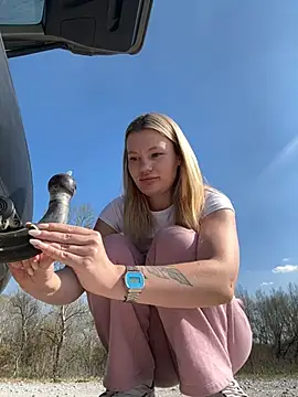 justmila online show from 03-16-26, 12:20