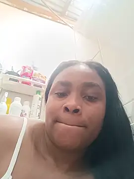 Snapshot of NicolVilla chatting on 05-19-26, 02:34 NicolVilla online show from 05-19-26, 02:34