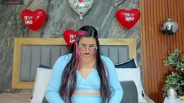 Snapshot of BellaPeers_ chatting on 02-14-25, 11:53 BellaPeers online show from 02-14-25, 11:53