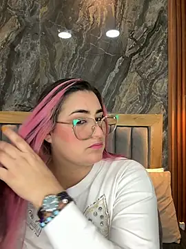 Snapshot of BellaPeers_ chatting on 02-21-25, 11:33 BellaPeers online show from 02-21-25, 11:33