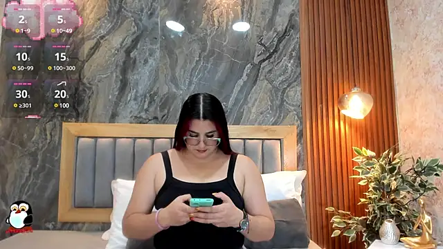 Snapshot of BellaPeers_ chatting on 03-03-25, 11:33 BellaPeers online show from 03-03-25, 11:33