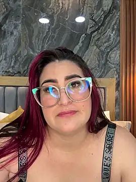 Snapshot of BellaPeers_ chatting on 03-08-25, 03:02 BellaPeers online show from 03-08-25, 03:02