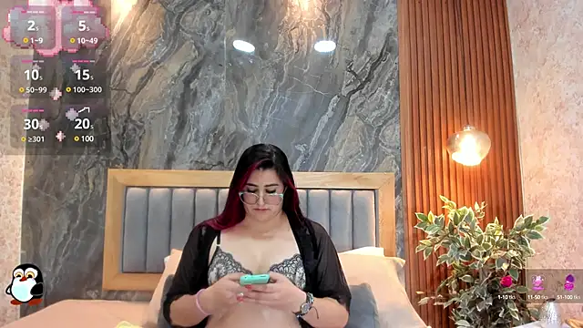 Snapshot of BellaPeers_ chatting on 03-15-25, 03:27 BellaPeers online show from 03-15-25, 03:27