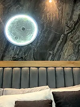 Snapshot of BellaPeers_ chatting on 10-04-25, 12:25 BellaPeers online show from 10-04-25, 12:25