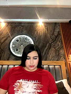 Snapshot of BellaPeers_ chatting on 11-26-25, 11:44 BellaPeers online show from 11-26-25, 11:44