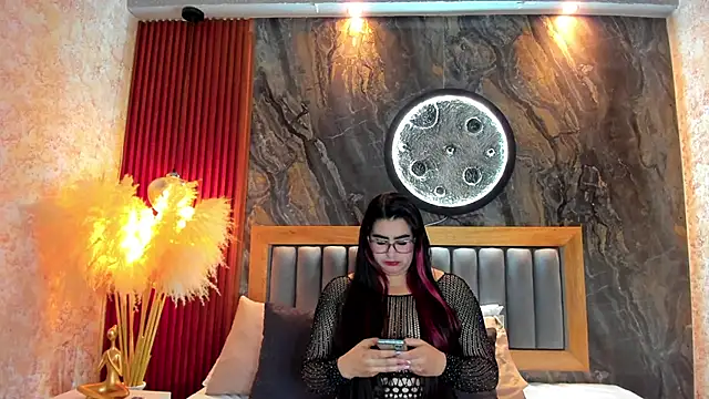 Snapshot of BellaPeers_ chatting on 12-03-25, 11:52 BellaPeers online show from 12-03-25, 11:52