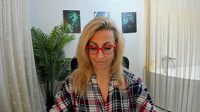 MuseOfStage online show from 02-07-25, 12:06