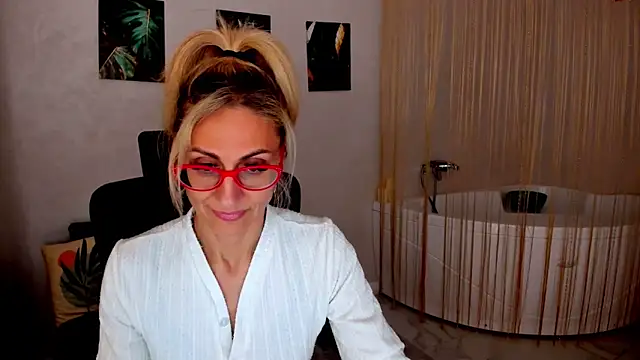 MuseOfStage online show from 04-19-26, 06:21