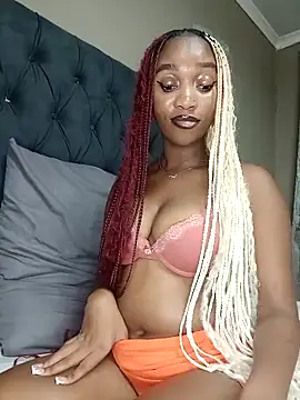 Snapshot of Shria107 chatting on 02-17-25, 07:31 Shria107 online show from 02-17-25, 07:31