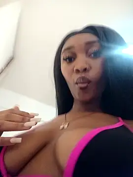 Snapshot of Shria107 chatting on 09-20-25, 11:50 Shria107 online show from 09-20-25, 11:50