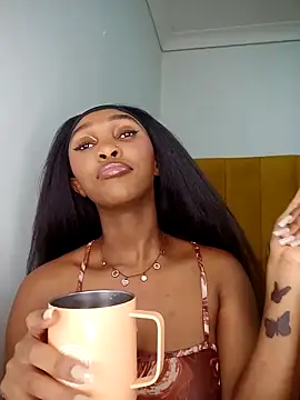 Snapshot of Shria107 chatting on 09-24-25, 11:08 Shria107 online show from 09-24-25, 11:08