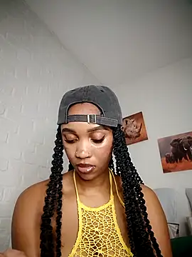 Shria107 online show from 02-21-26, 07:04