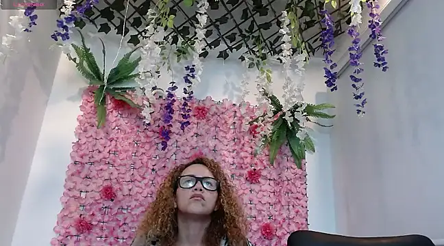 BLONDE SEXYHOT online show from 02-13-25, 12:02