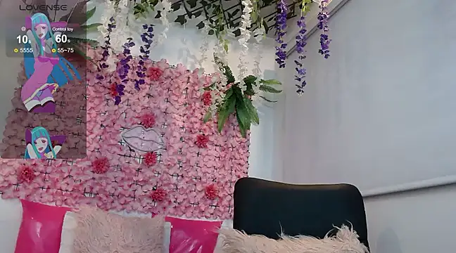 BLONDE SEXYHOT online show from 03-04-25, 02:06