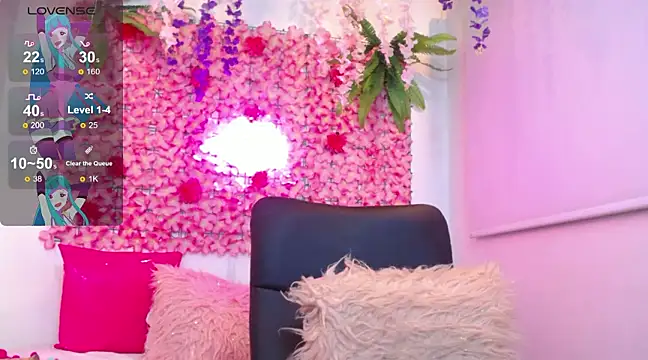 BLONDE SEXYHOT online show from 03-05-25, 02:36