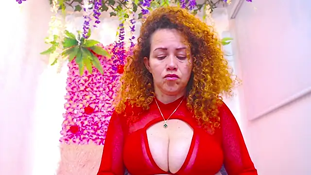 BLONDE SEXYHOT online show from 11-19-25, 09:59