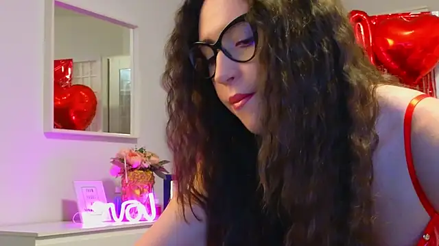 Snapshot of SweetScribe chatting on 02-14-25, 07:28 SweetScribe online show from 02-14-25, 07:28