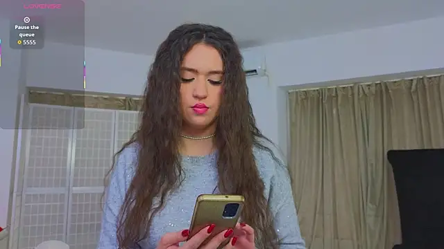 Snapshot of SweetScribe chatting on 11-14-25, 06:45 SweetScribe online show from 11-14-25, 06:45