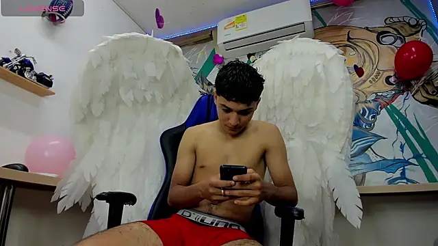 Austin Cardieff online show from 02-14-25, 08:37