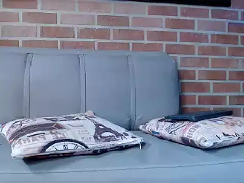 MaximoTorricelli online show from 02-18-25, 06:47