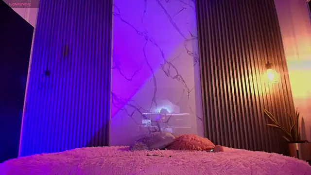 Iamvictoria06 online show from 09-21-25, 08:21