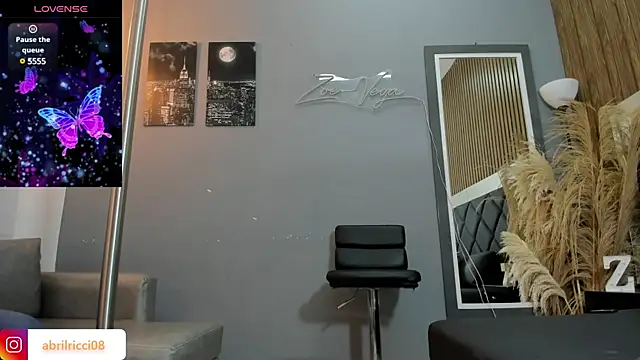 abril ricci online show from 01-19-25, 03:29