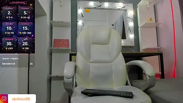 abril ricci online show from 02-06-25, 02:55