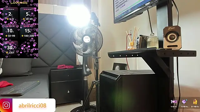 abril ricci online show from 02-28-25, 03:04