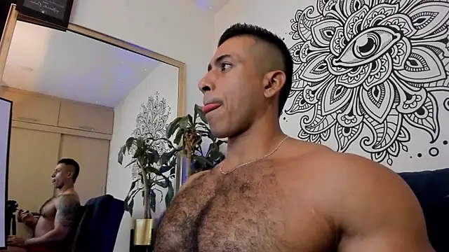 aaroncolombia online show from 10-06-25, 11:07