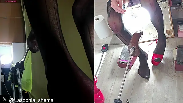 Snapshot of Lasofia chatting on 02-01-25, 03:52 Lasofia online show from 02-01-25, 03:52