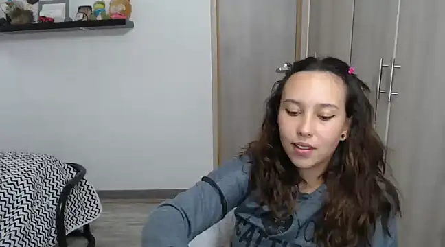 Skarlet Adams28 online show from 01-11-25, 02:09