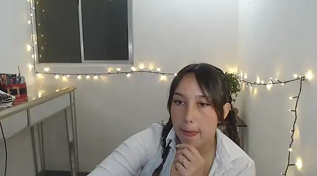 Skarlet Adams28 online show from 01-24-25, 09:15