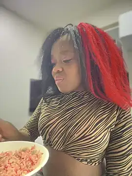 Thyana LS online show from 01-21-25, 01:11